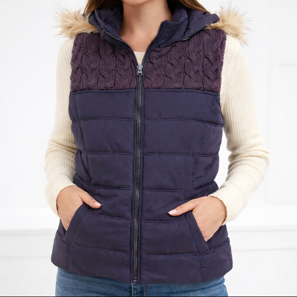 Aeropostale Womens Knit Puffer Jacket Vest Size Small Navy Blue Hooded Faux Fur